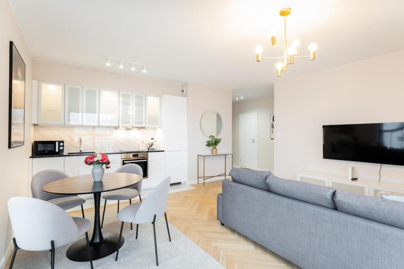 Superb Mokotow 8th Floor Apartament