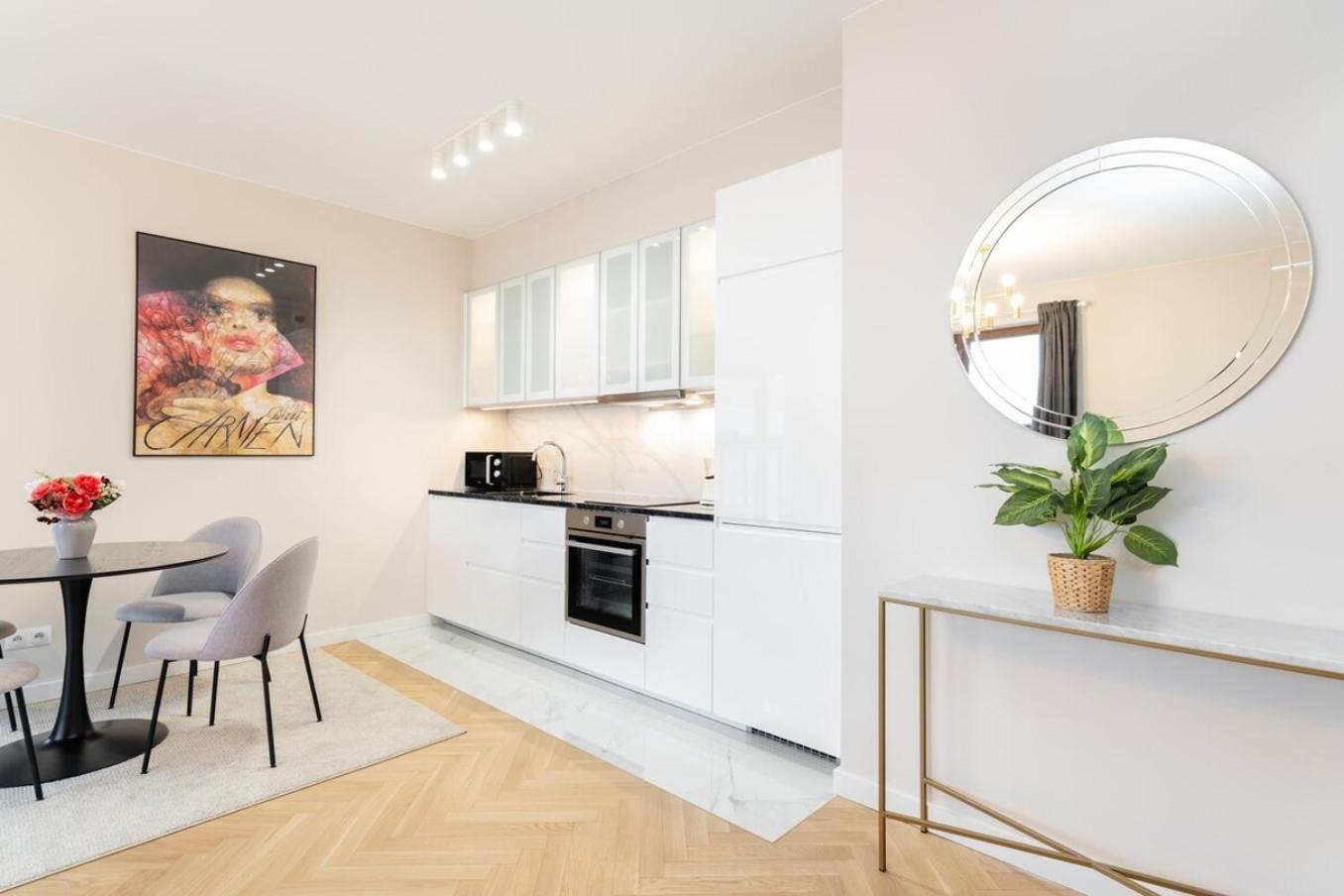 Superb Mokotow 8th Floor Apartament